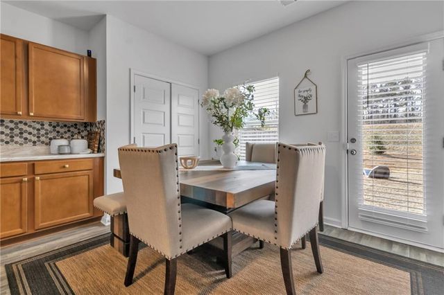 97 CROSSROAD CIR, Jasper, GA 30143