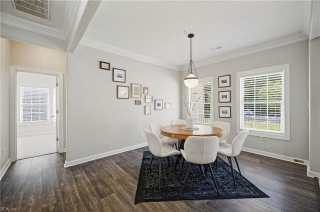 1732 Mount Airy CT, Virginia Beach, VA 23456