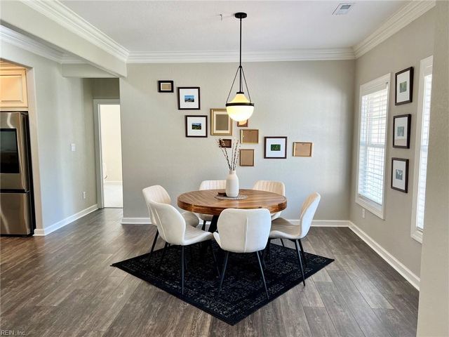 1732 Mount Airy CT, Virginia Beach, VA 23456