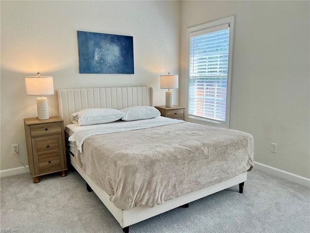 1732 Mount Airy CT, Virginia Beach, VA 23456