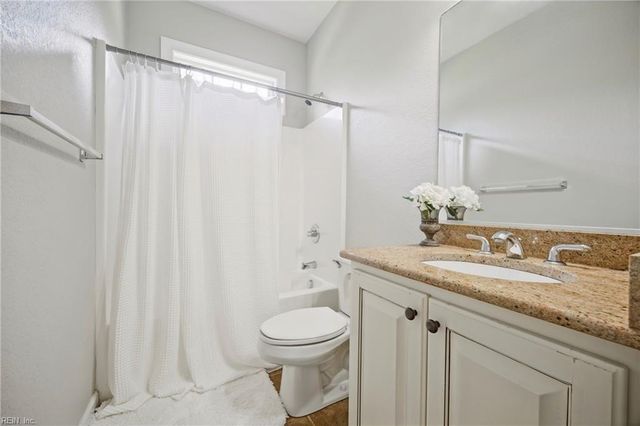1732 Mount Airy CT, Virginia Beach, VA 23456
