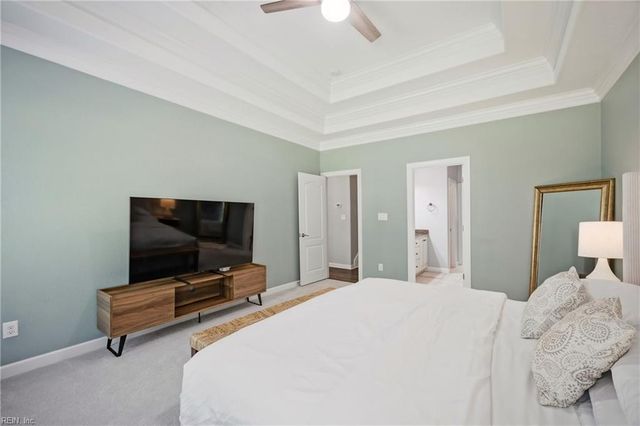 1732 Mount Airy CT, Virginia Beach, VA 23456