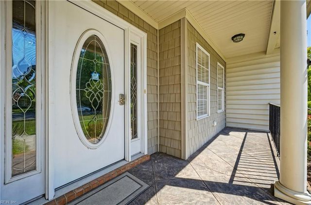 1732 Mount Airy CT, Virginia Beach, VA 23456