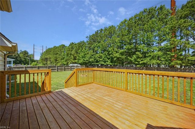 1732 Mount Airy CT, Virginia Beach, VA 23456