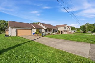 102 General Dr, North Union Twp, PA 15401