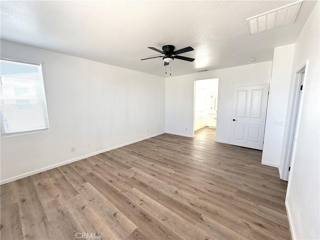 Image 25 of property listing at 14541 Swallow Court, Victorville, CA 92394
