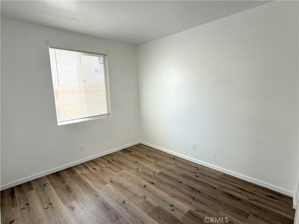 Image 7 of property listing at 14541 Swallow Court, Victorville, CA 92394