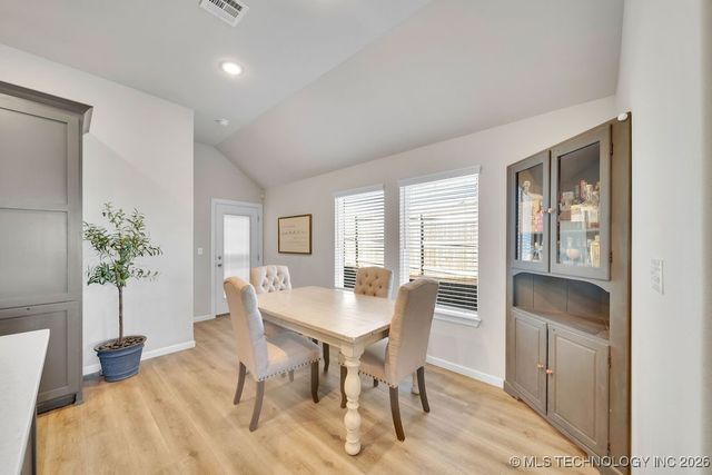 14736 S Maplewood Place, Bixby, OK 74008