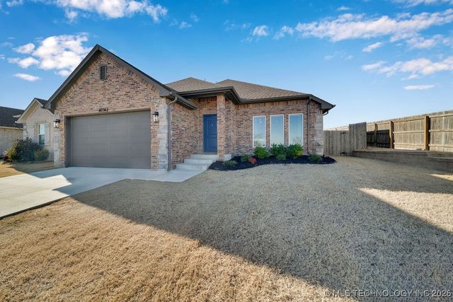 14736 S Maplewood Place, Bixby, OK 74008