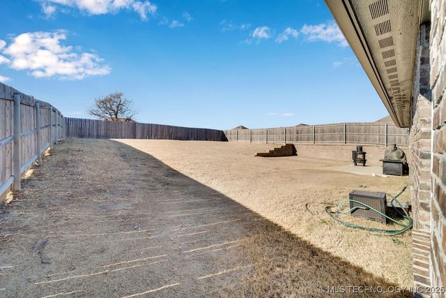 14736 S Maplewood Place, Bixby, OK 74008