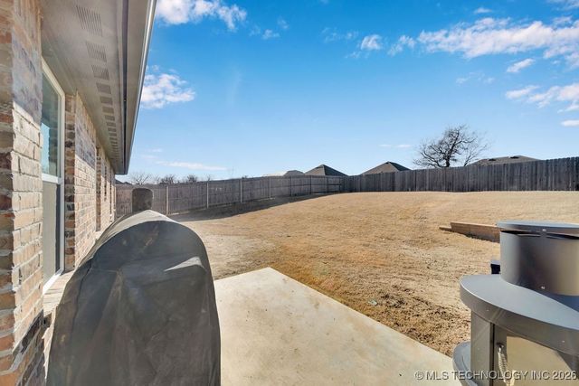 14736 S Maplewood Place, Bixby, OK 74008