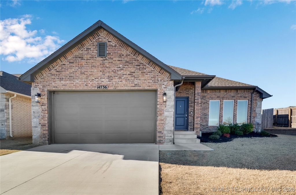 14736 S Maplewood Place, Bixby, OK 74008