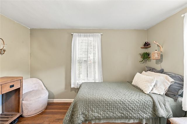 87 Potowomut Road, Warwick, RI 02818