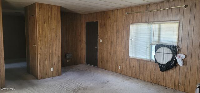 1992 Hillcrest Street, Rosamond, CA 93560