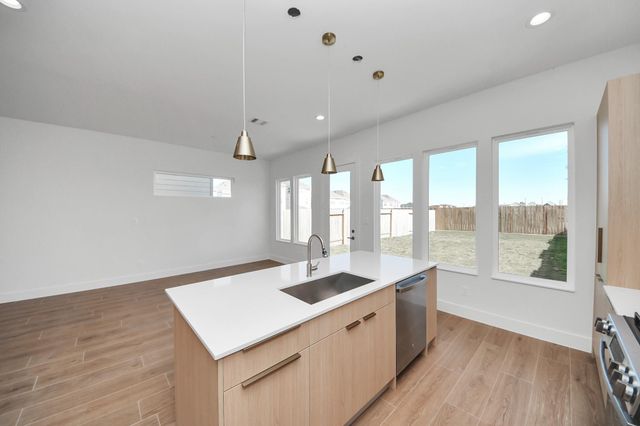 9141 Besos Lane, Houston, TX 77051