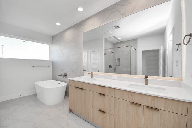 9141 Besos Lane, Houston, TX 77051