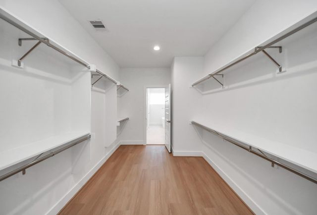 9141 Besos Lane, Houston, TX 77051