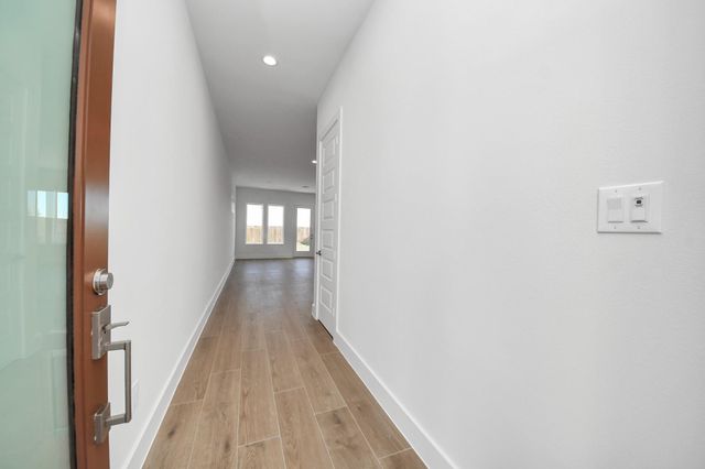 9141 Besos Lane, Houston, TX 77051