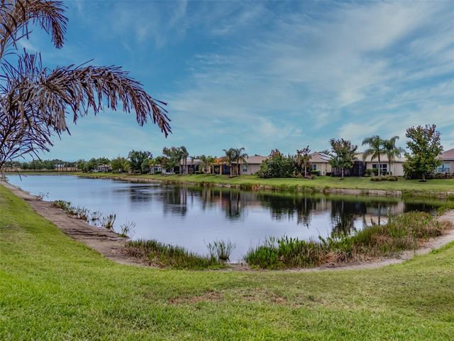 4972 MARBLE SPRINGS CIRCLE, Wimauma, FL 33598