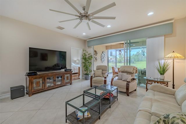 4972 MARBLE SPRINGS CIRCLE, Wimauma, FL 33598
