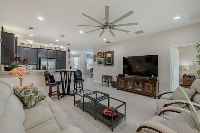 4972 MARBLE SPRINGS CIRCLE, Wimauma, FL 33598