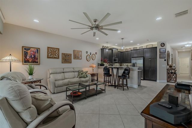 4972 MARBLE SPRINGS CIRCLE, Wimauma, FL 33598