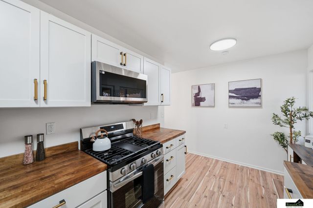 5315 W Wilkins Street, Lincoln, NE 68524