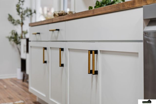 5315 W Wilkins Street, Lincoln, NE 68524