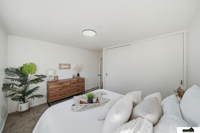 5315 W Wilkins Street, Lincoln, NE 68524