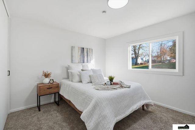 5315 W Wilkins Street, Lincoln, NE 68524