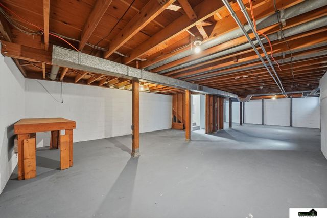 5315 W Wilkins Street, Lincoln, NE 68524