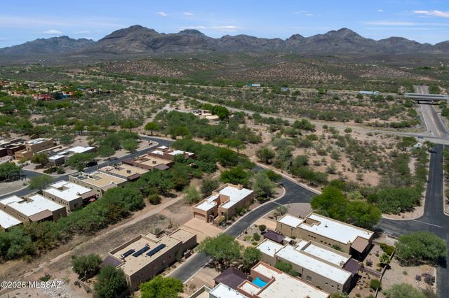 123 Geary Road, Tubac, AZ 85646