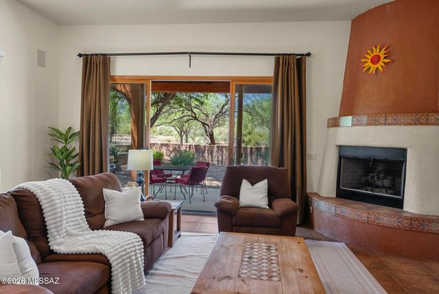 123 Geary Road, Tubac, AZ 85646