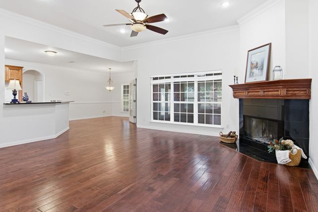 1941 Palomino Boulevard, Crowley, TX 76036