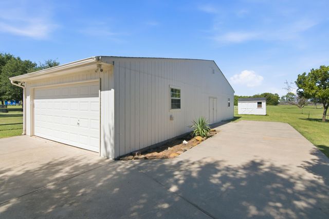1941 Palomino Boulevard, Crowley, TX 76036