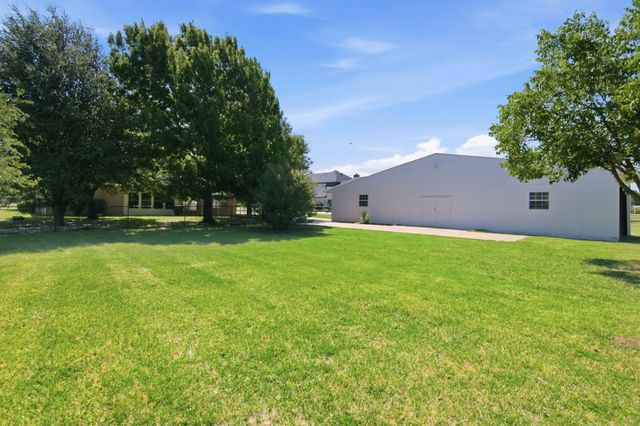 1941 Palomino Boulevard, Crowley, TX 76036