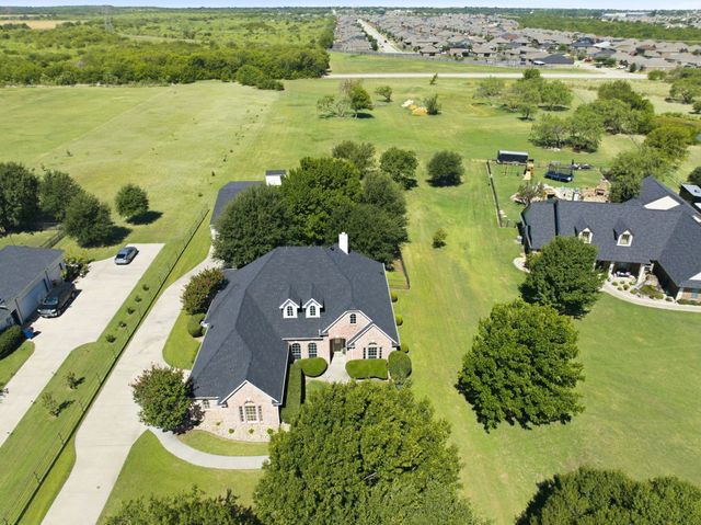 1941 Palomino Boulevard, Crowley, TX 76036
