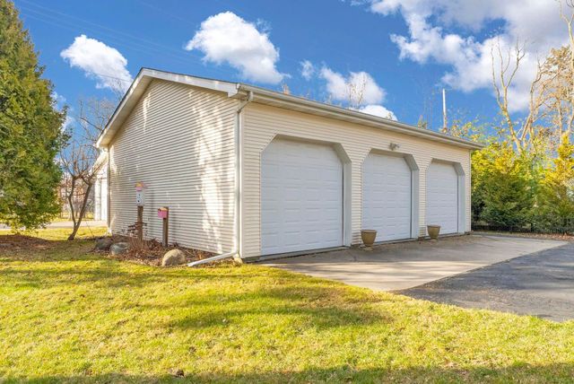 7318 Hubbard Street, Lexington, MI 48450