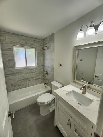 27055 Merideth Drive, Warren, MI 48092