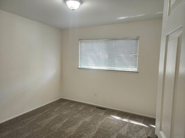 27055 Merideth Drive, Warren, MI 48092