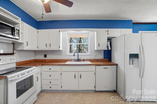 10608 Glenmac Road, Charlotte, NC 28215