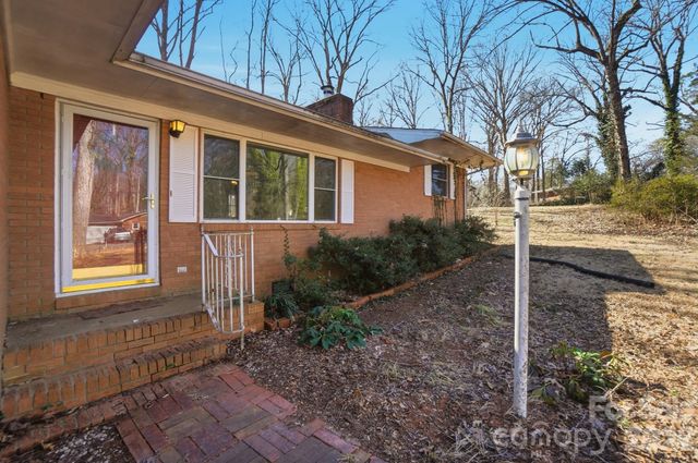 10608 Glenmac Road, Charlotte, NC 28215