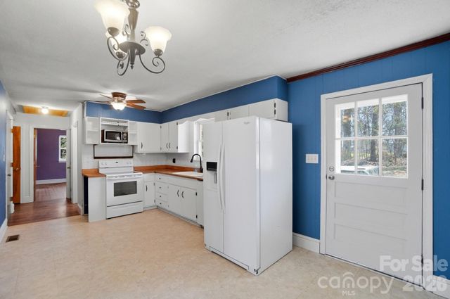 10608 Glenmac Road, Charlotte, NC 28215