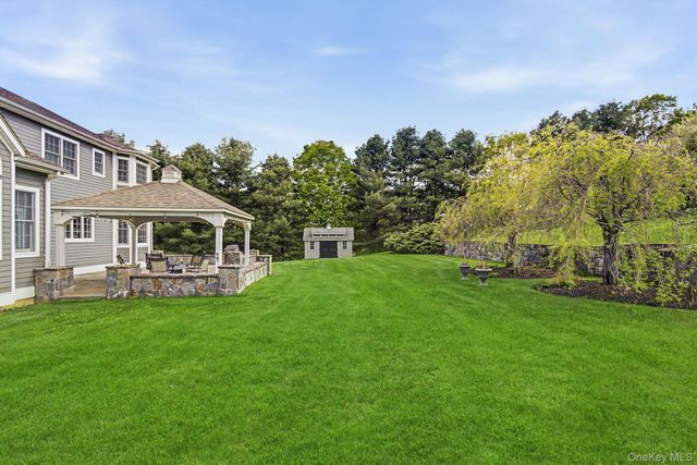 43 Buck Drive, Poughquag, NY 12570