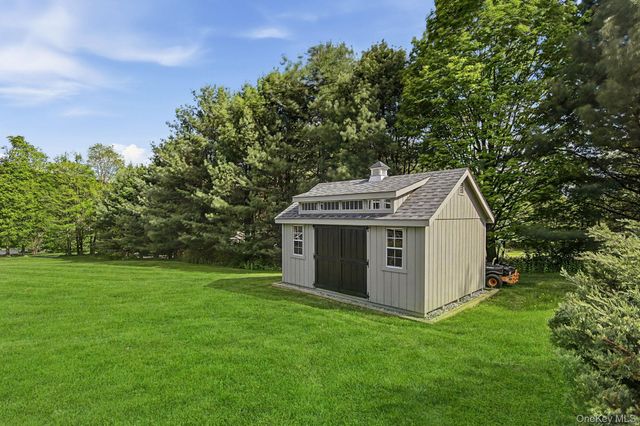 43 Buck Drive, Poughquag, NY 12570