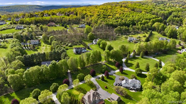 43 Buck Drive, Poughquag, NY 12570