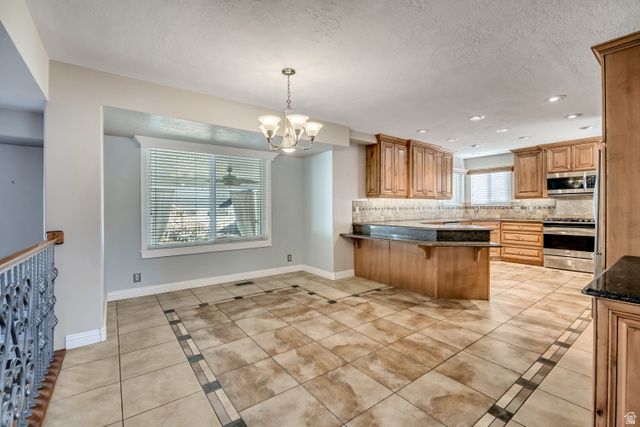 3522 W LILY GARDEN LANE, South Jordan, UT 84095