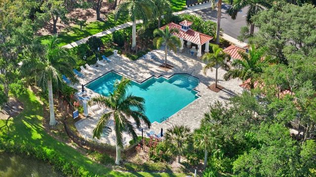 7526 RIDGELAKE CIRCLE, Bradenton, FL 34203