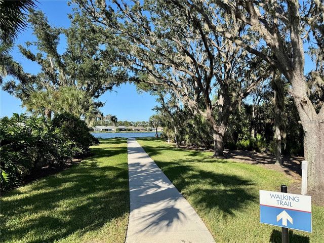 7526 RIDGELAKE CIRCLE, Bradenton, FL 34203