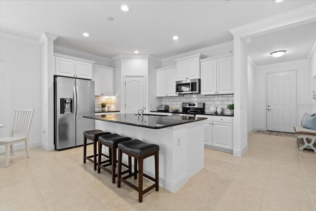 7526 RIDGELAKE CIRCLE, Bradenton, FL 34203